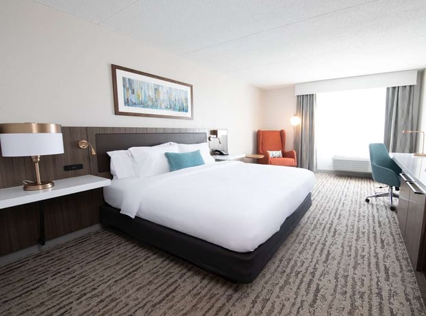 Images Hilton Garden Inn Des Moines Airport