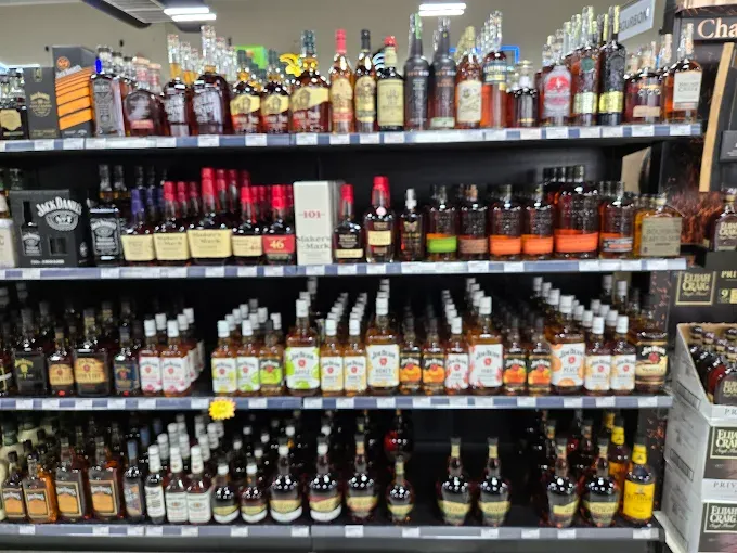 Images Parkway Liquor