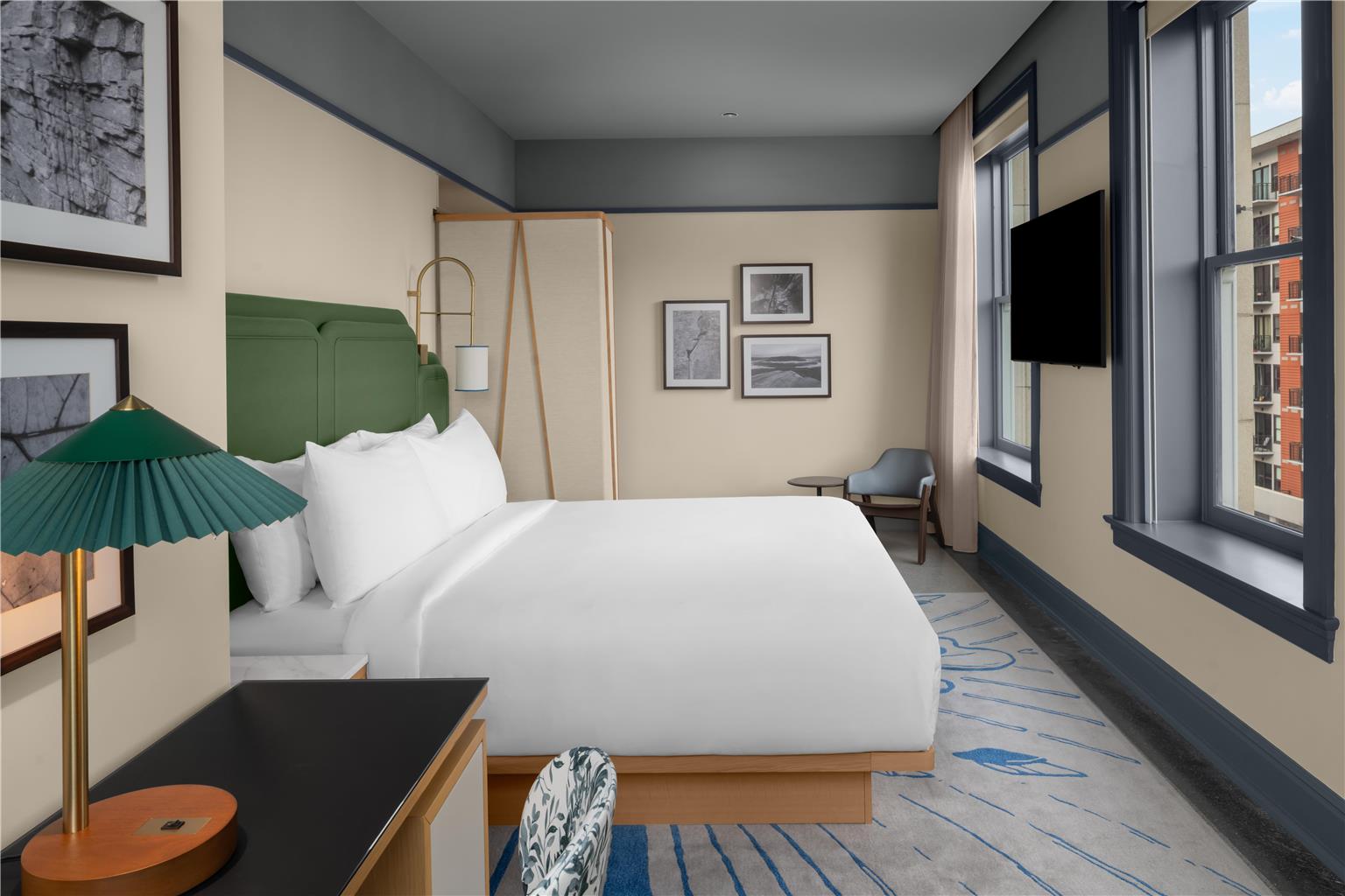 Guest room