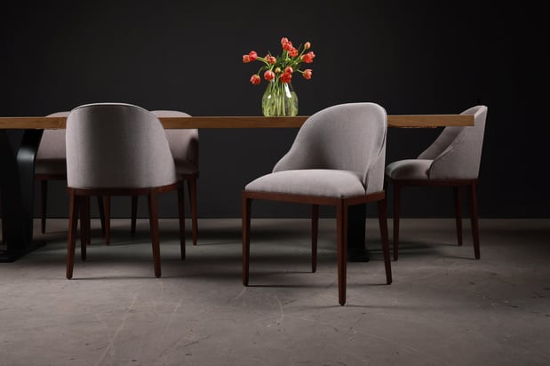 Images SENTIENT Furniture