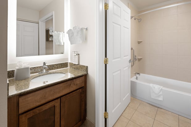 Images Staybridge Suites Harrisburg Hershey by IHG