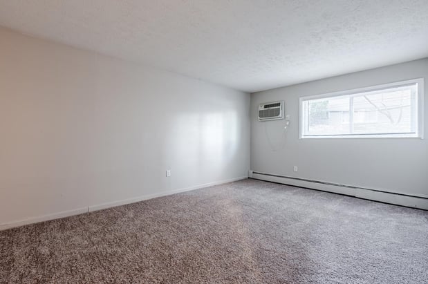 Images Lakeshore Drive Apartment Homes