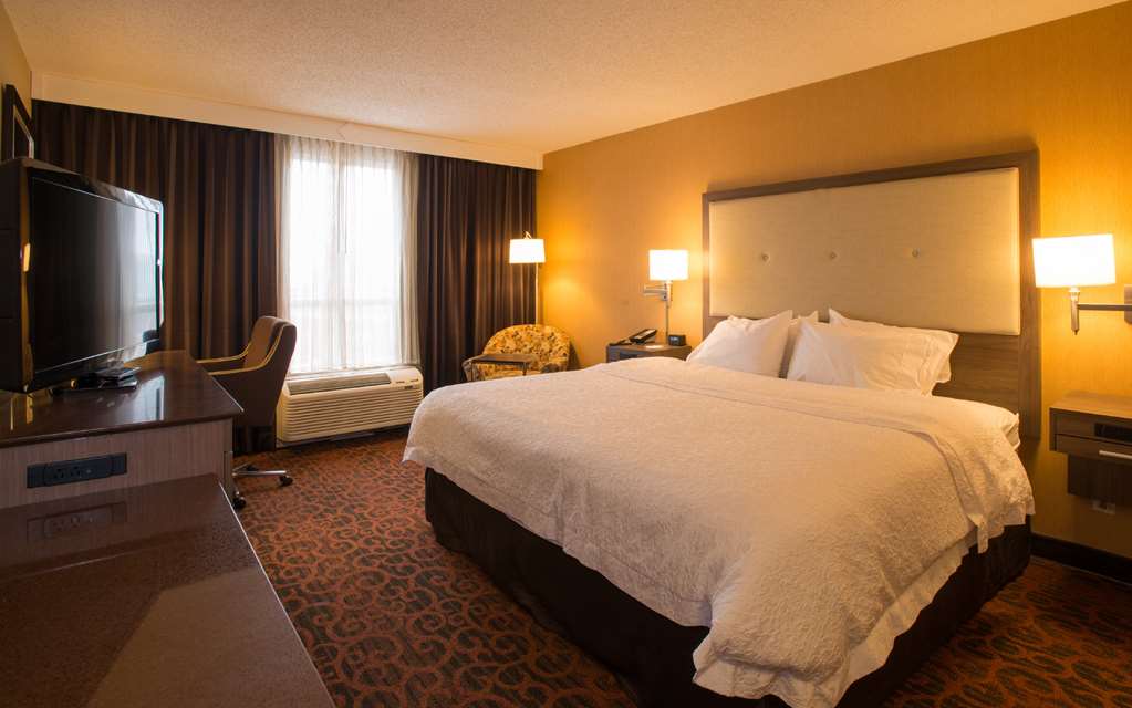Images Hampton Inn by Hilton Toronto-Mississauga West