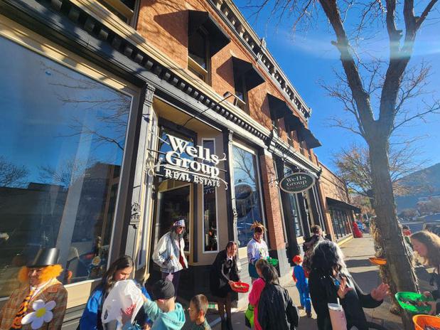 Images The Wells Group