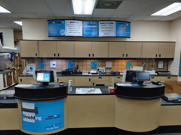 Images The UPS Store