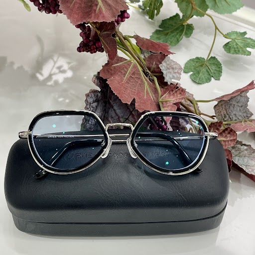 Images 買取専門店  KOMEHYO  (コメ兵)  広島三越