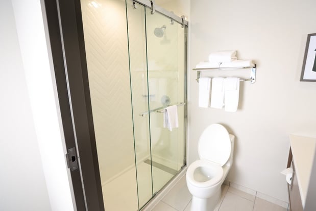 Images Holiday Inn St. Louis-Fairview Heights by IHG