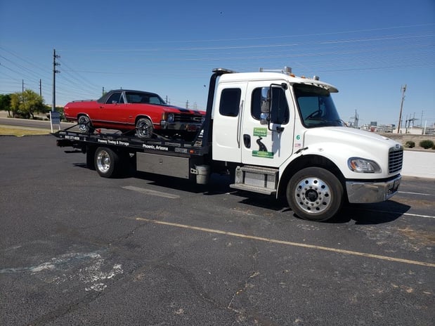 Images Freeway Towing & Storage