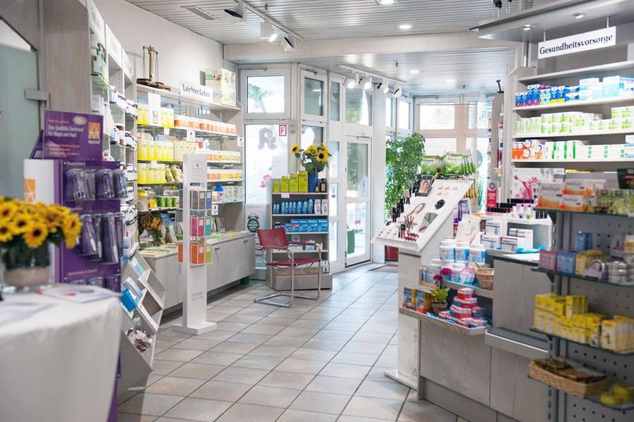 Apotheke aktiv im Castra-Regina-Center Dr. Claudia Mayer e.Kfr., Bahnhofstr. 24 in Regensburg