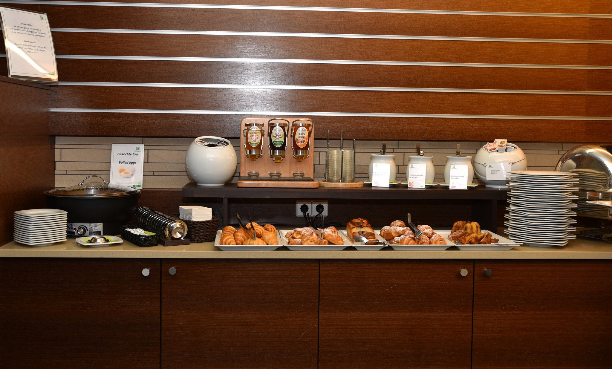 Holiday Inn Salzburg City by IHG, Sterneckstrasse 21 in Salzburg