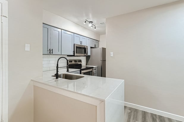 Images Rise at Highland Meadows