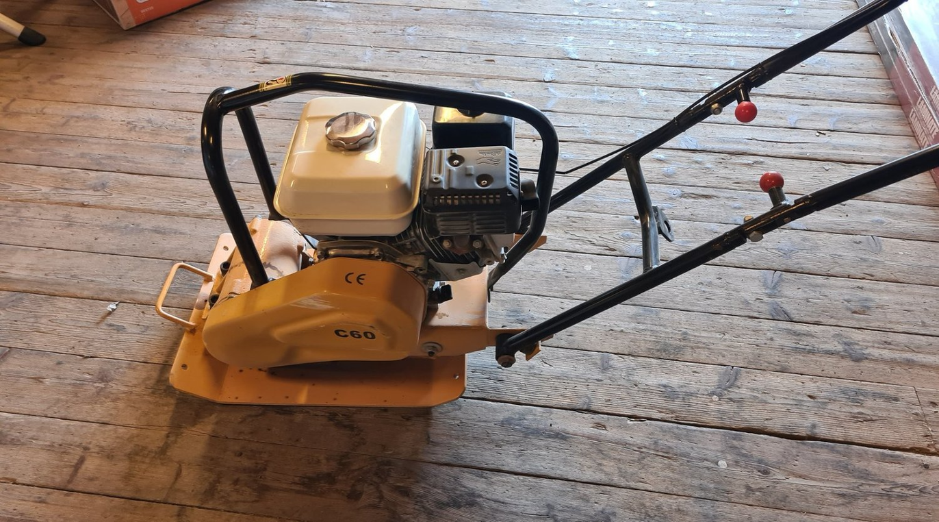 Images Svelvik Utleiesenter