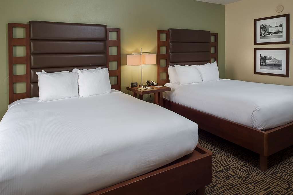 Guest room