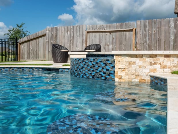 Images Landmark Custom Pools