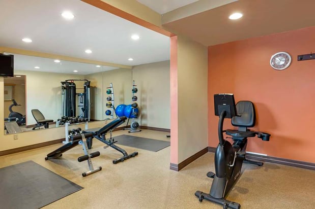 Images Best Western Plus The Inn at Sharon/Foxboro