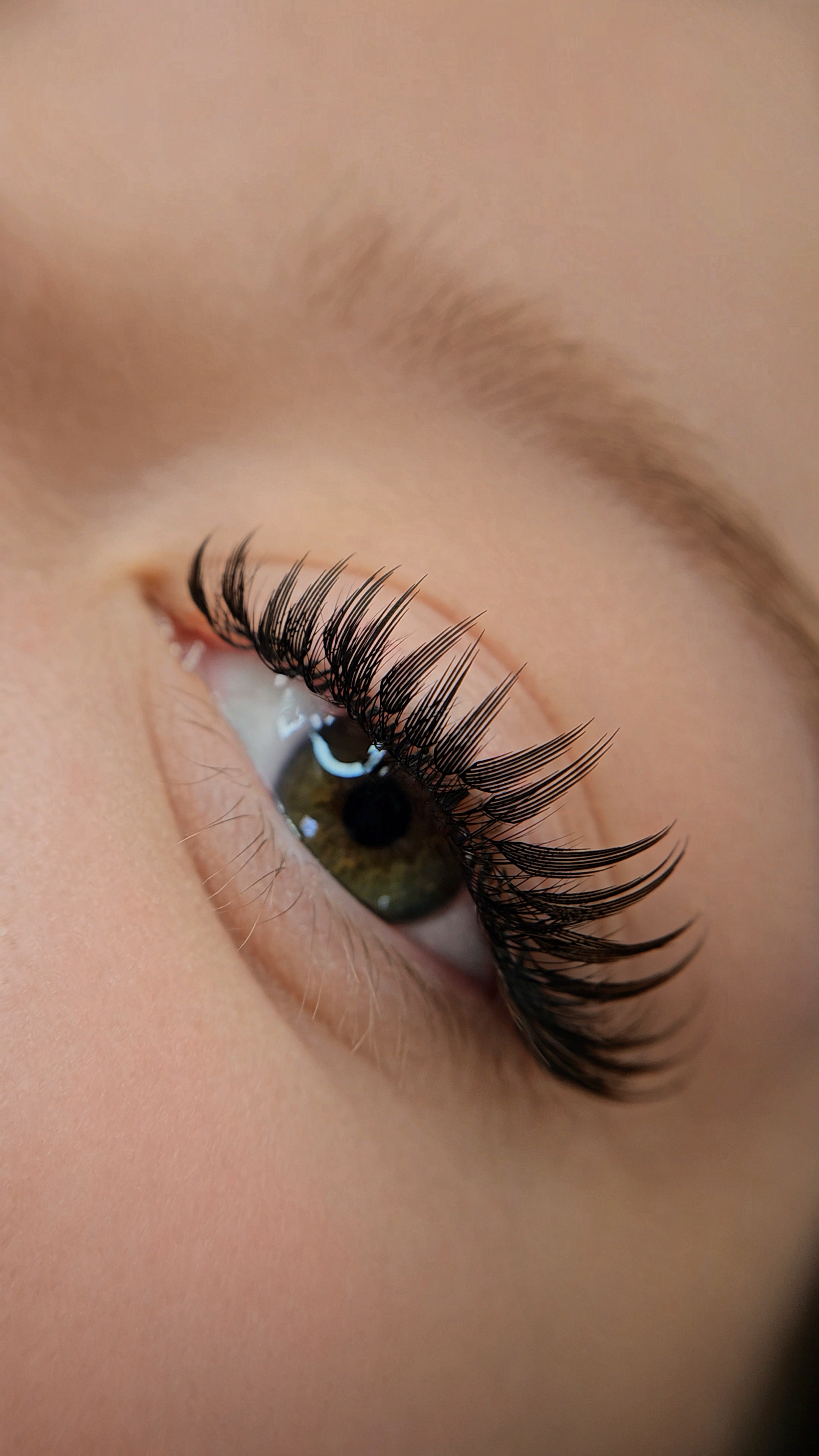 Images Lashista - Formation cils - Pose de cils - Produits de cils Longueuil