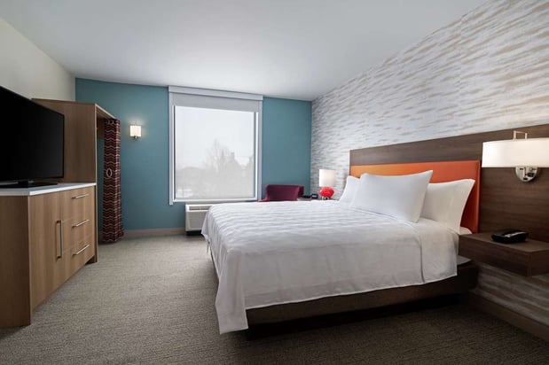 Images Home2 Suites Des Moines at Drake University