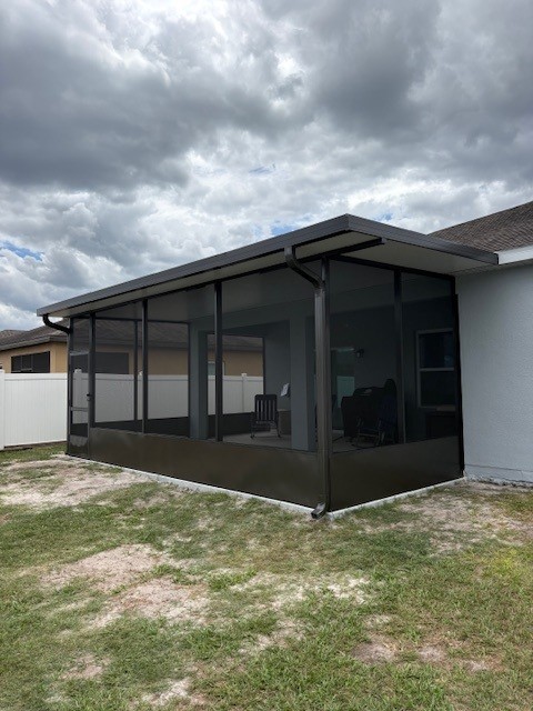 Screen Room/ Lanai/ outdoor Porch