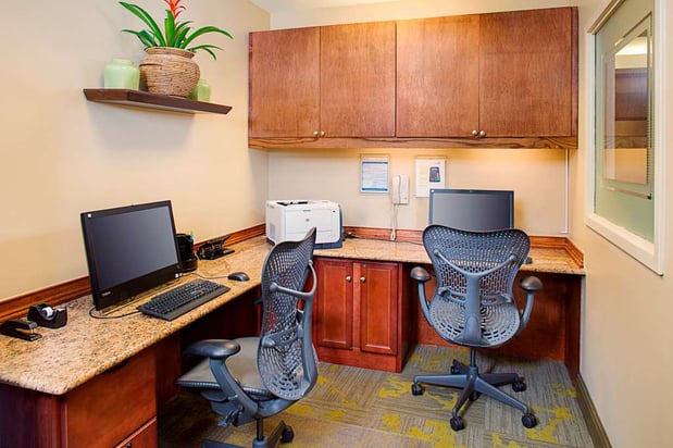Images Hilton Garden Inn Hartford North/Bradley Int'l Airport