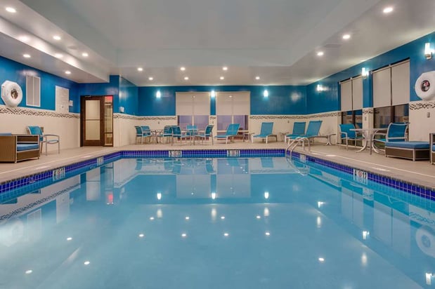 Images Hampton Inn & Suites Philadelphia/Bensalem