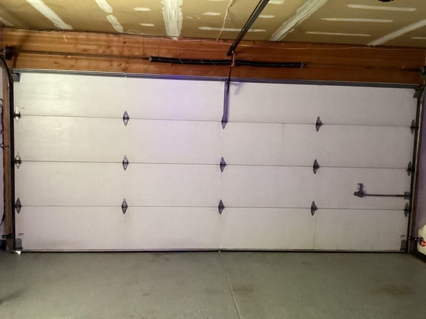 Images Pioneer Overhead Door