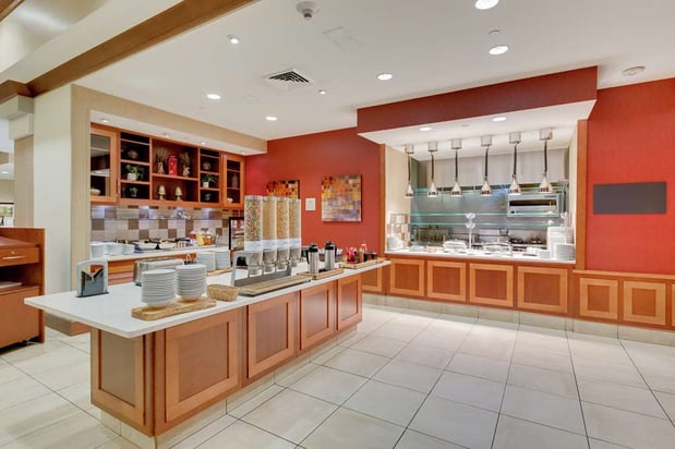 Images Hilton Garden Inn Milwaukee Airport