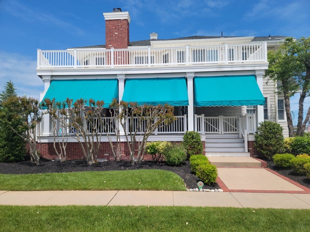 Images Bill's Canvas Shop