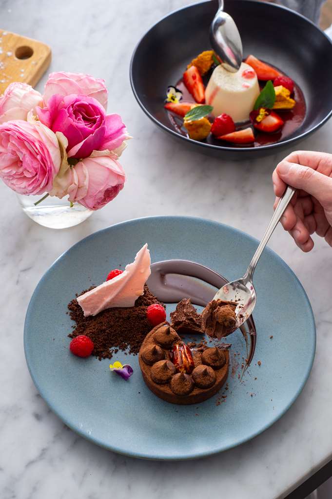 Images Best Western Sanctuary Inn