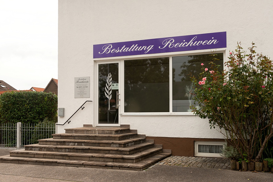 Bild 10 Bestattung Reichwein Inh.: Roland Reichwein, e.K. in Ergolding