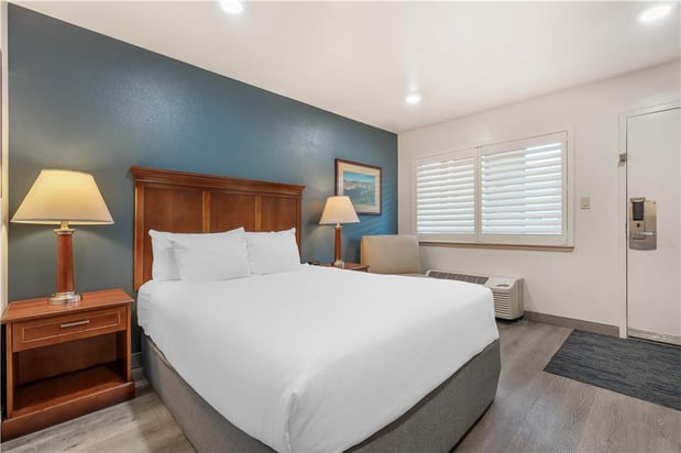 Images Best Western Plus Clocktower Inn