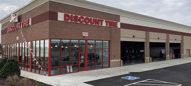 Images Discount Tire