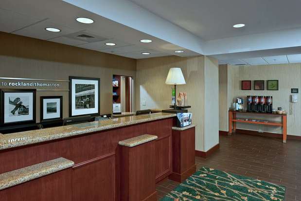 Images Hampton Inn & Suites Rockland