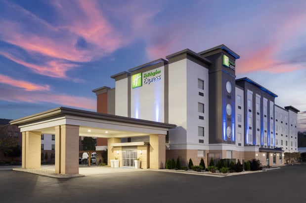 Images Holiday Inn Express Toledo North by IHG