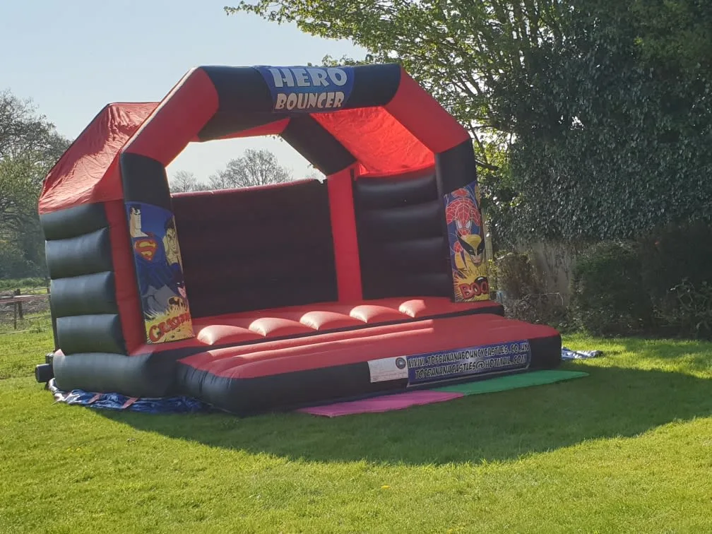 Images Top Banana Bouncy Castles