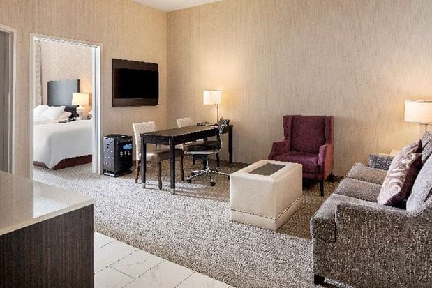 Images Embassy Suites by Hilton Louisville Downtown