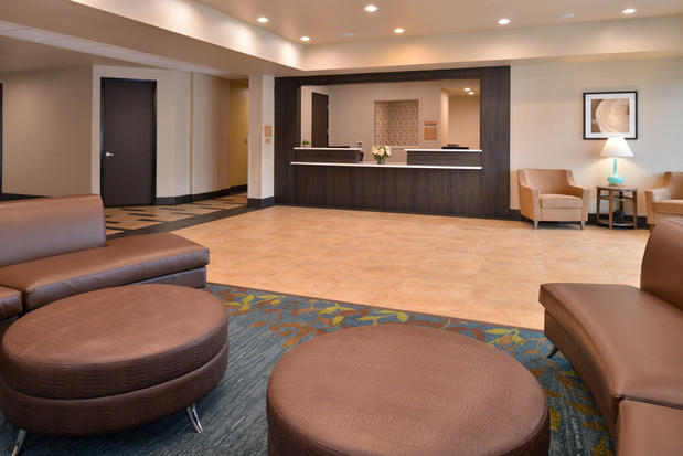 Images Candlewood Suites Austin Airport by IHG