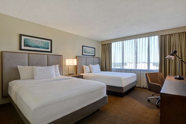 Images Embassy Suites by Hilton Winston Salem
