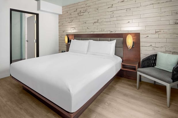 Images The Fin Hotel, Tapestry Collection by Hilton