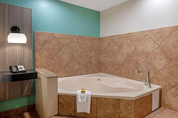Images Best Western Plus Greenwood/Indy South Inn