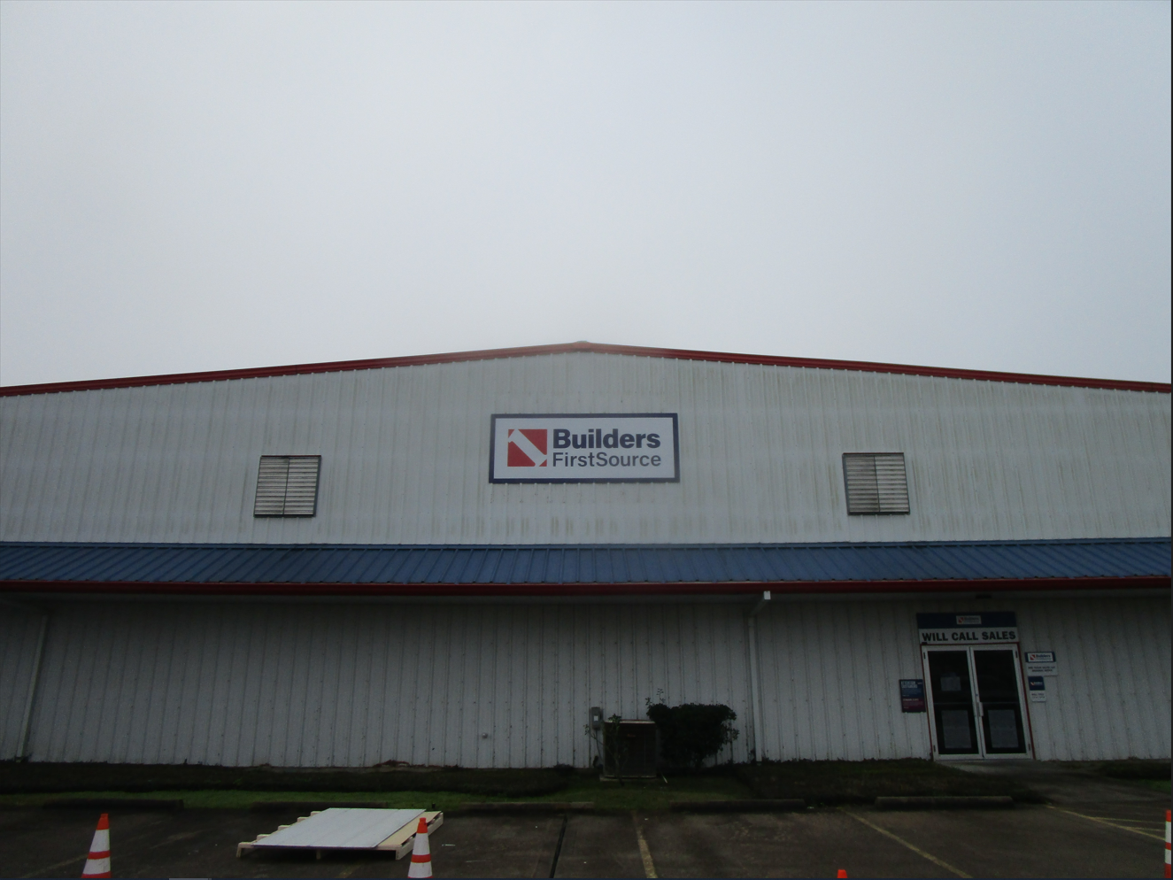 Builders FirstSource Rosenberg Millwork Facility Store Front.