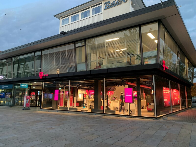 Bild 1 Telekom Shop in Wolfsburg