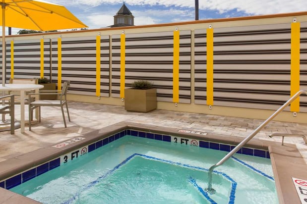 Images DoubleTree by Hilton Hotel Savannah Historic District