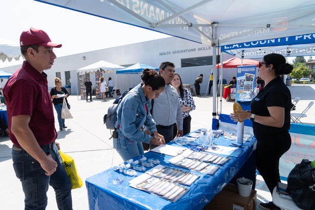 Images Empleos Latino