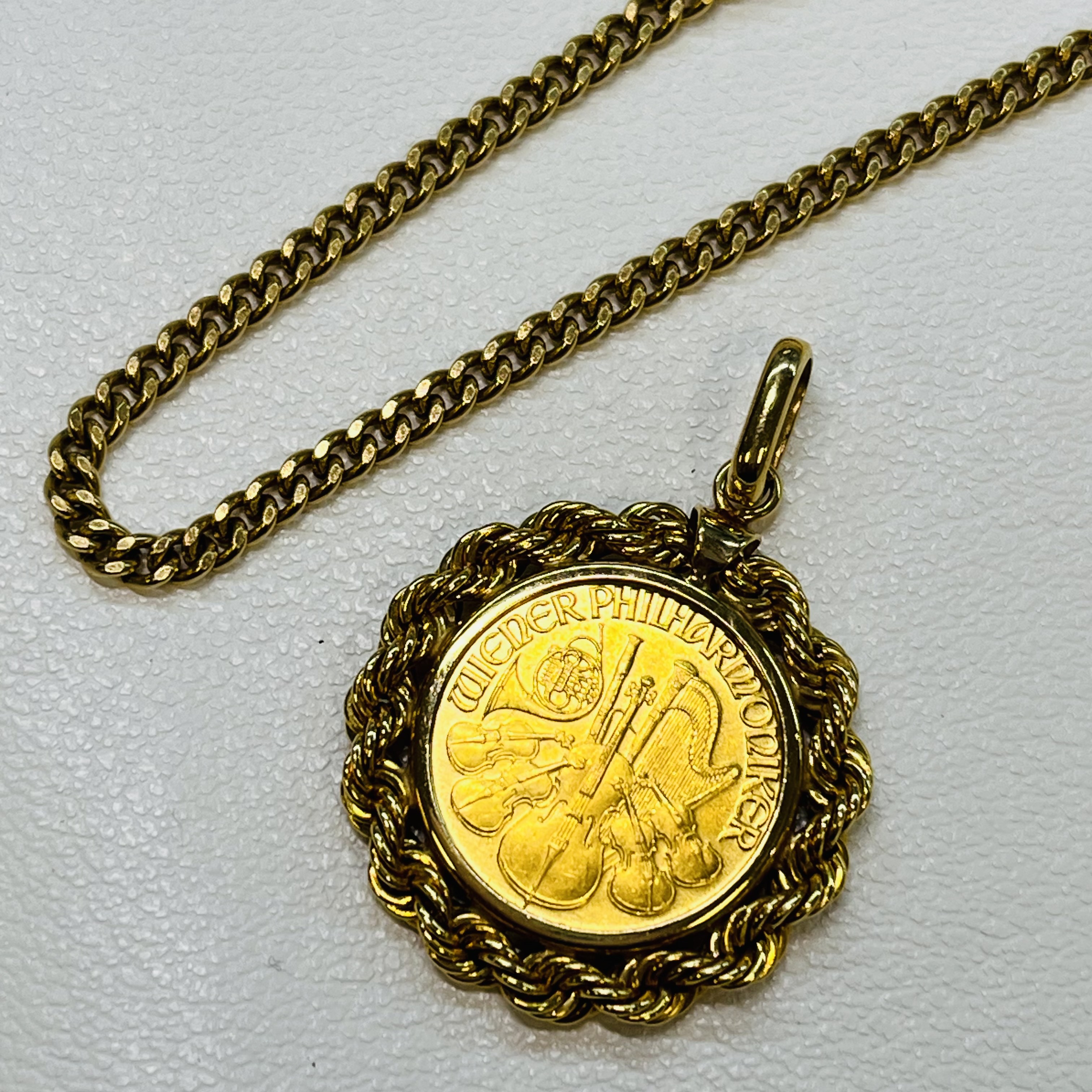 Images KOMEHYO（コメ兵）買取センターイオンモール豊川