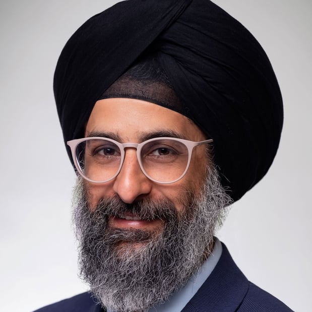 Images Amardeep S. Saluja, MD