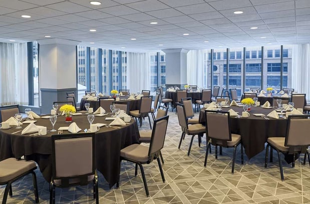 Images The Marquette Hotel, Curio Collection by Hilton