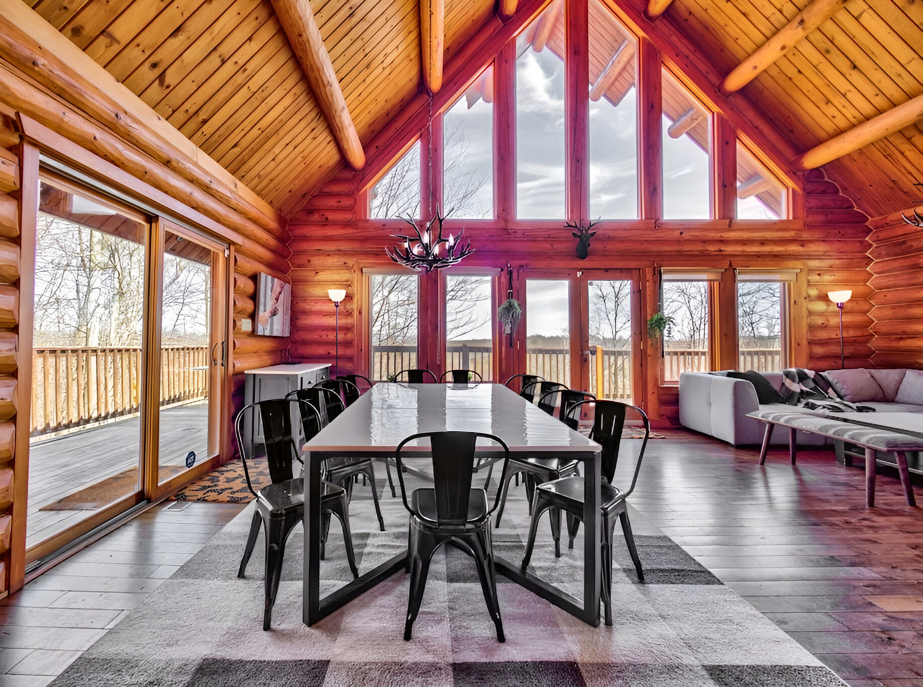 Images Gestion V - Gestion de chalets locatifs, Airbnb et immobiliers Mont-Tremblant
