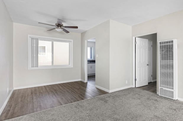 Images Gloria Homes Apartments