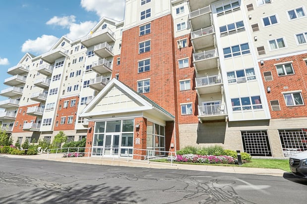 Images Grandview Apartments