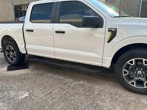 Images Future Trucks Retail Outlet - Truck Accessories, Bed Caps & Suspension